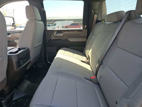 Used 2024 Chevrolet Silverado 2500 LT w/ Safety Package image 17