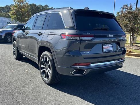New 2025 Jeep Grand Cherokee Overland image 6