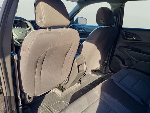 New 2026 Chevrolet Trax RS image 11