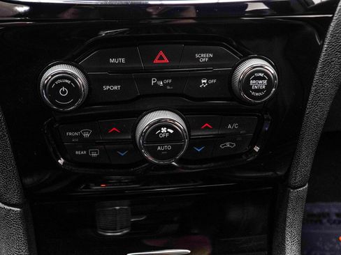 Used 2022 Chrysler 300 S RWD image 22