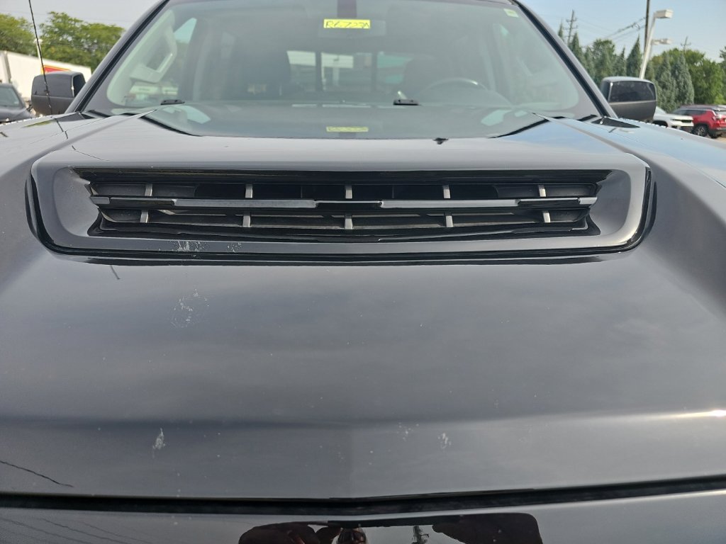 Used 2018 Chevrolet Silverado 2500 LT w/ Midnight Edition AWD/4WD image 10