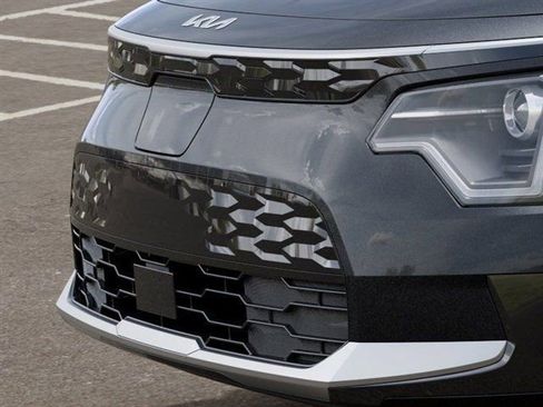 New 2026 Kia Niro Wind image 9
