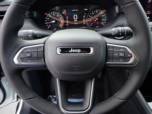 New 2026 Jeep Compass Latitude AWD/4WD image 12