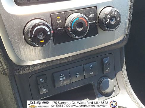 Used 2013 GMC Acadia SLE FWD image 17