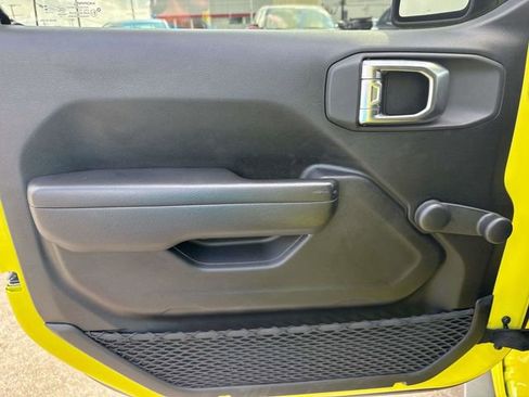 Used 2023 Jeep Gladiator Sport w/ Trailer Tow Package image 24