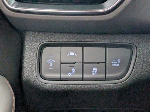 Used 2020 Hyundai Santa Fe SEL w/ Convenience + Premium Package image 18