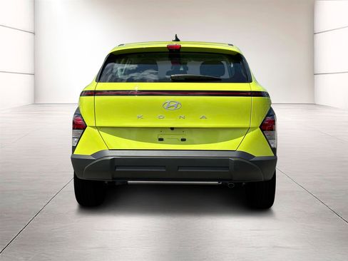 New 2025 Hyundai Kona SE FWD image 6