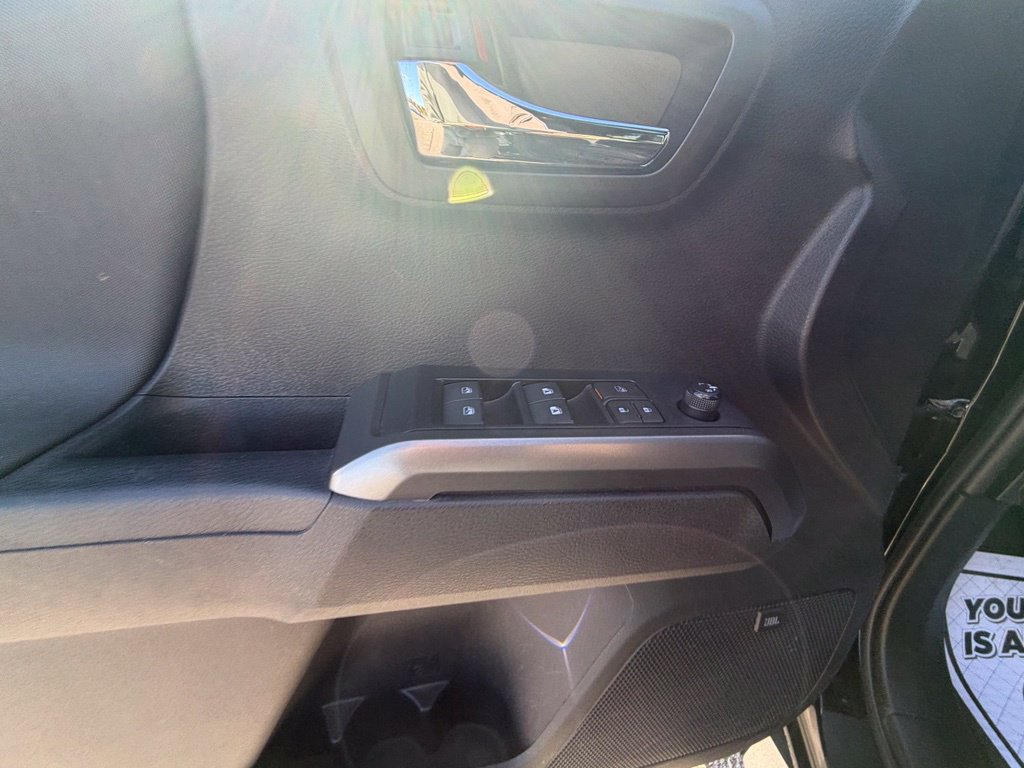 Used 2021 Toyota Tacoma TRD Pro AWD/4WD image 15