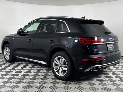 Used 2023 Audi Q5 2.0T Premium w/ Convenience Package AWD/4WD image 6