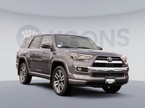 Used 2023 Toyota 4Runner Limited image 10