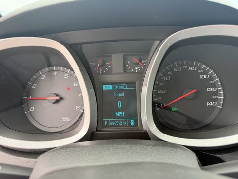 Used 2017 Chevrolet Equinox LT w/ Convenience Package AWD/4WD image 25