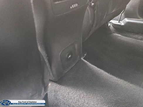 Used 2024 Ford Escape Platinum AWD/4WD image 37