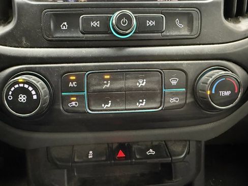 Used 2021 Chevrolet Colorado W/T w/ Custom Special Edition image 19