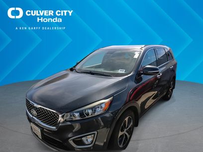 Used 2017 Kia Sorento EX w/ EX V6 Premium Package