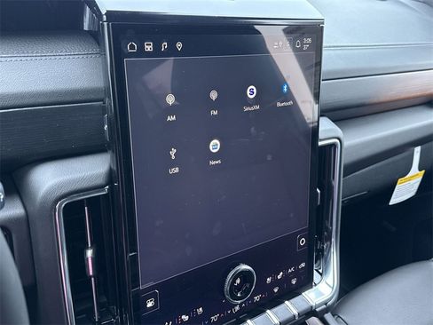 New 2026 GMC Yukon Denali w/ Sun & Power Step Package image 19