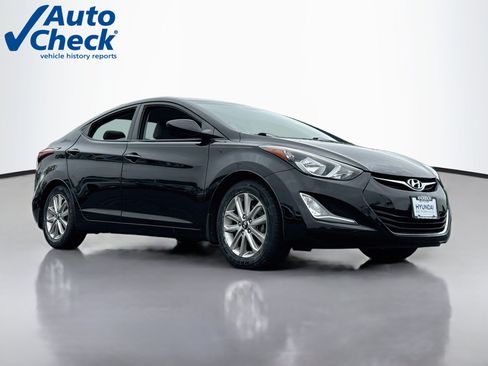 Used 2016 Hyundai Elantra SE w/ Option Group 02 FWD image 1