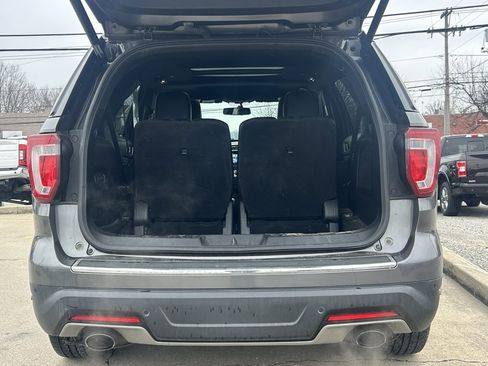 Used 2018 Ford Explorer Limited image 8