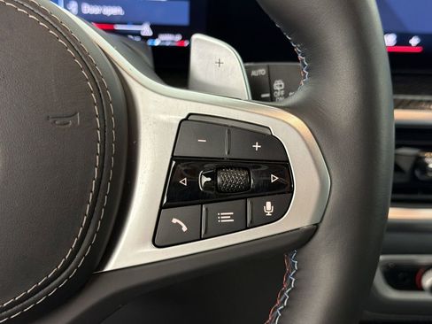 Used 2024 BMW X7 M60i w/ Executive Package image 32