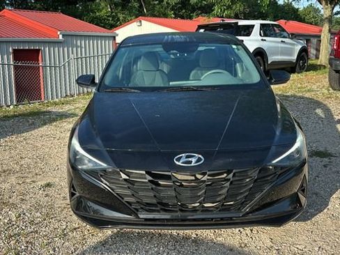 Used 2021 Hyundai Elantra SEL FWD image 6
