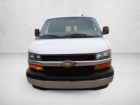 Used 2024 Chevrolet Express 2500 w/ Driver Convenience Package image 5