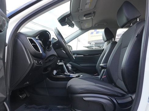 Used 2023 Kia Seltos S w/ Navigation Package image 35