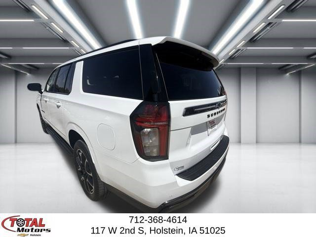 Used 2022 Chevrolet Suburban RST w/ Luxury Package AWD/4WD image 5