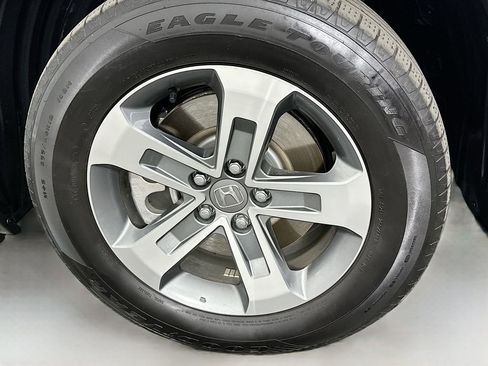 Used 2023 Honda Pilot EX-L image 32