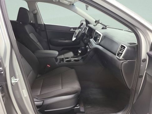 Used 2022 Kia Sportage LX FWD image 13