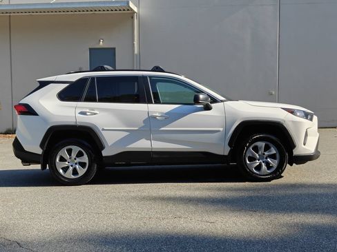 Used 2020 Toyota RAV4 LE w/ All Weather Liner Package AWD/4WD image 3
