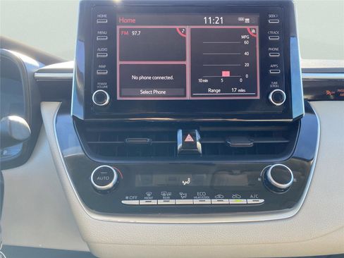 Used 2020 Toyota Corolla LE image 14