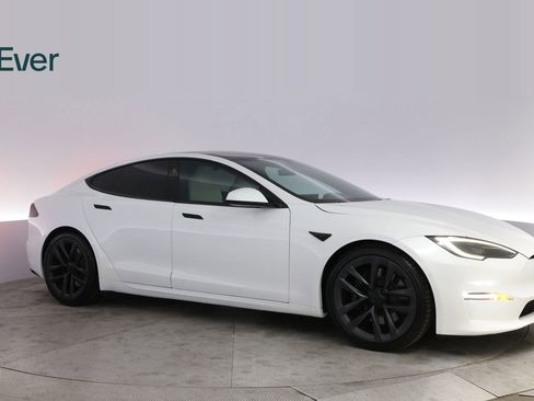 Used 2022 Tesla Model S AWD/4WD image 14