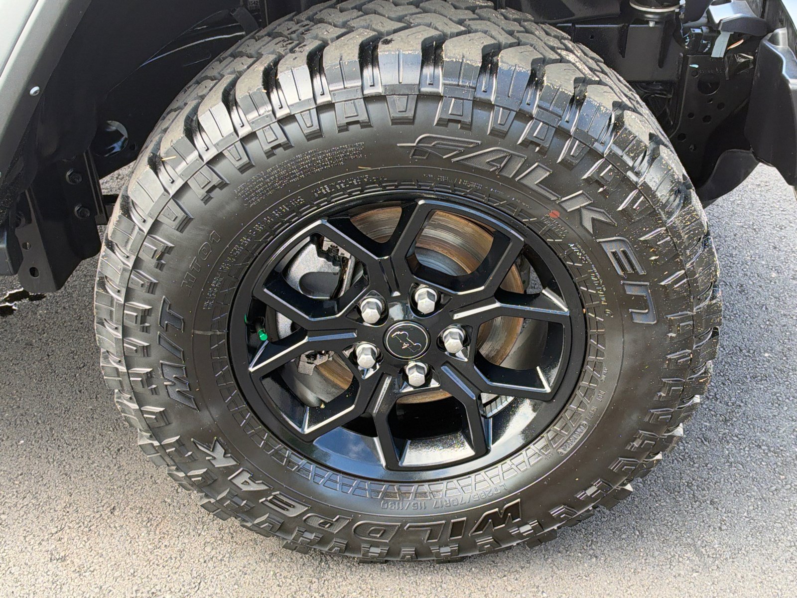 Used 2025 Jeep Wrangler Unlimited Sport AWD/4WD image 12