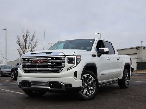 Used 2024 GMC Sierra 1500 Denali AWD/4WD image 1