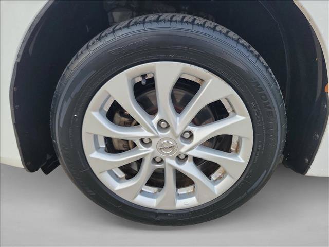 Used 2019 Nissan Sentra S w/ Appearance Package FWD image 9