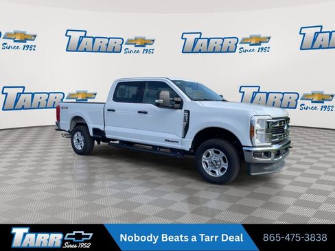 Used 2026 Ford F250 XLT AWD/4WD image 2