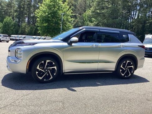 Used 2024 Mitsubishi Outlander SEL AWD/4WD image 1