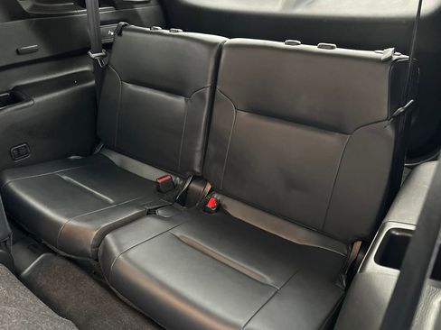 Used 2024 Mitsubishi Outlander SE image 16