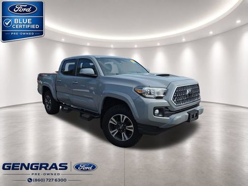 Used 2019 Toyota Tacoma TRD Sport AWD/4WD image 1