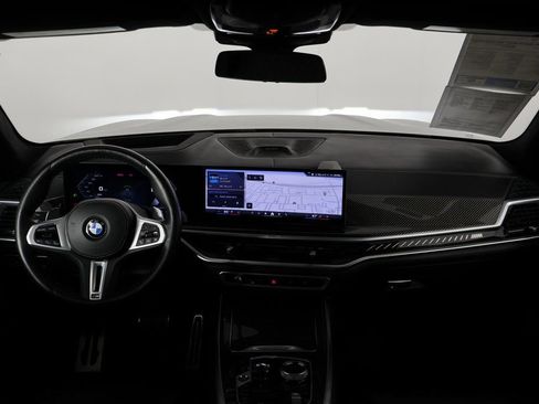 Certified 2024 BMW X7 M60i w/ Executive Package AWD/4WD image 8