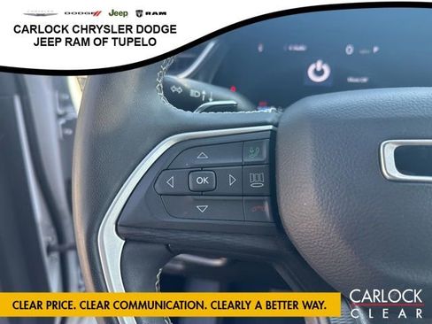 Used 2023 Jeep Grand Cherokee L Laredo AWD/4WD image 13