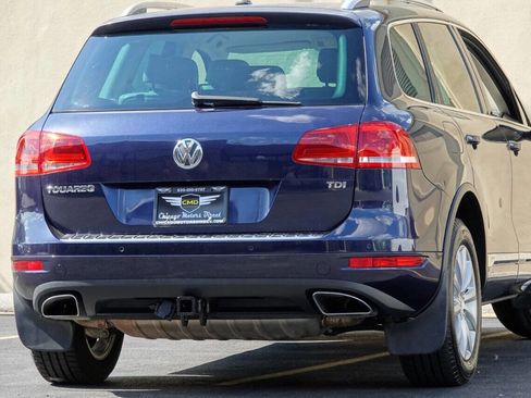 Used 2012 Volkswagen Touareg Sport AWD/4WD image 10