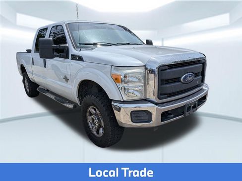 Used 2016 Ford F250 XL w/ XL Appearance Package image 4