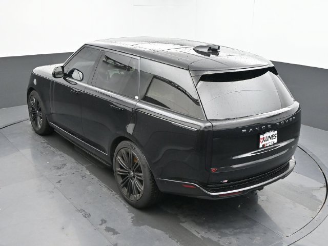 Used 2024 Land Rover Range Rover SE AWD/4WD image 43