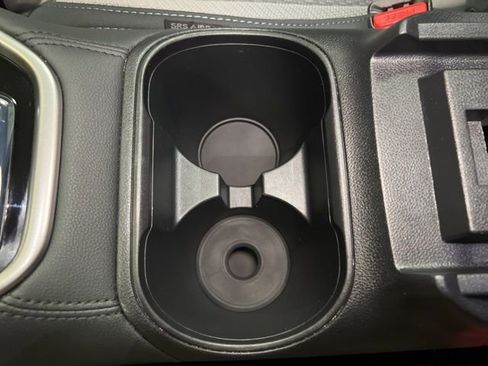 Certified 2025 Subaru Outback Premium image 30