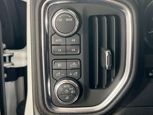 Used 2022 GMC Sierra 2500 AT4 w/ AT4 Premium Plus Package image 10