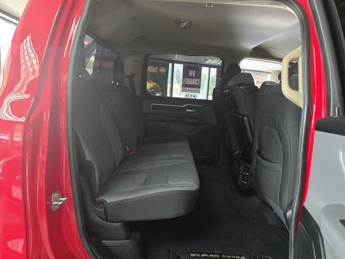 Used 2020 RAM 1500 Big Horn AWD/4WD image 18