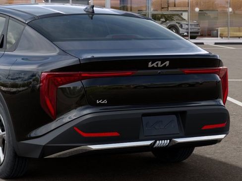 New 2026 Kia K4 LXS image 14