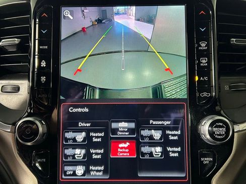 Used 2019 RAM 2500 Laramie w/ Night Edition AWD/4WD image 19