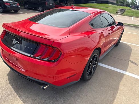 Used 2020 Ford Mustang Premium RWD image 10