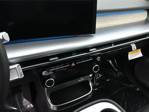 New 2026 Hyundai Ioniq 9 Limited image 20